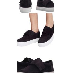 Vince Black Cage Sneakers Size 6